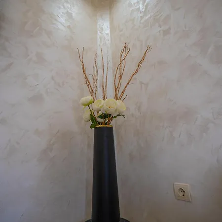 Ar Luxury Vip Apartament Rawda