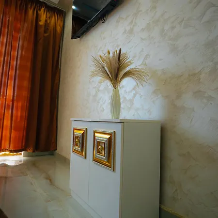 Ar Luxury Vip Apartament Rawda