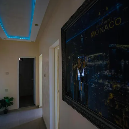 Ar Luxury Vip Apartmán *