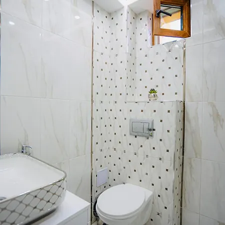 Ar Luxury Vip Apartmán *